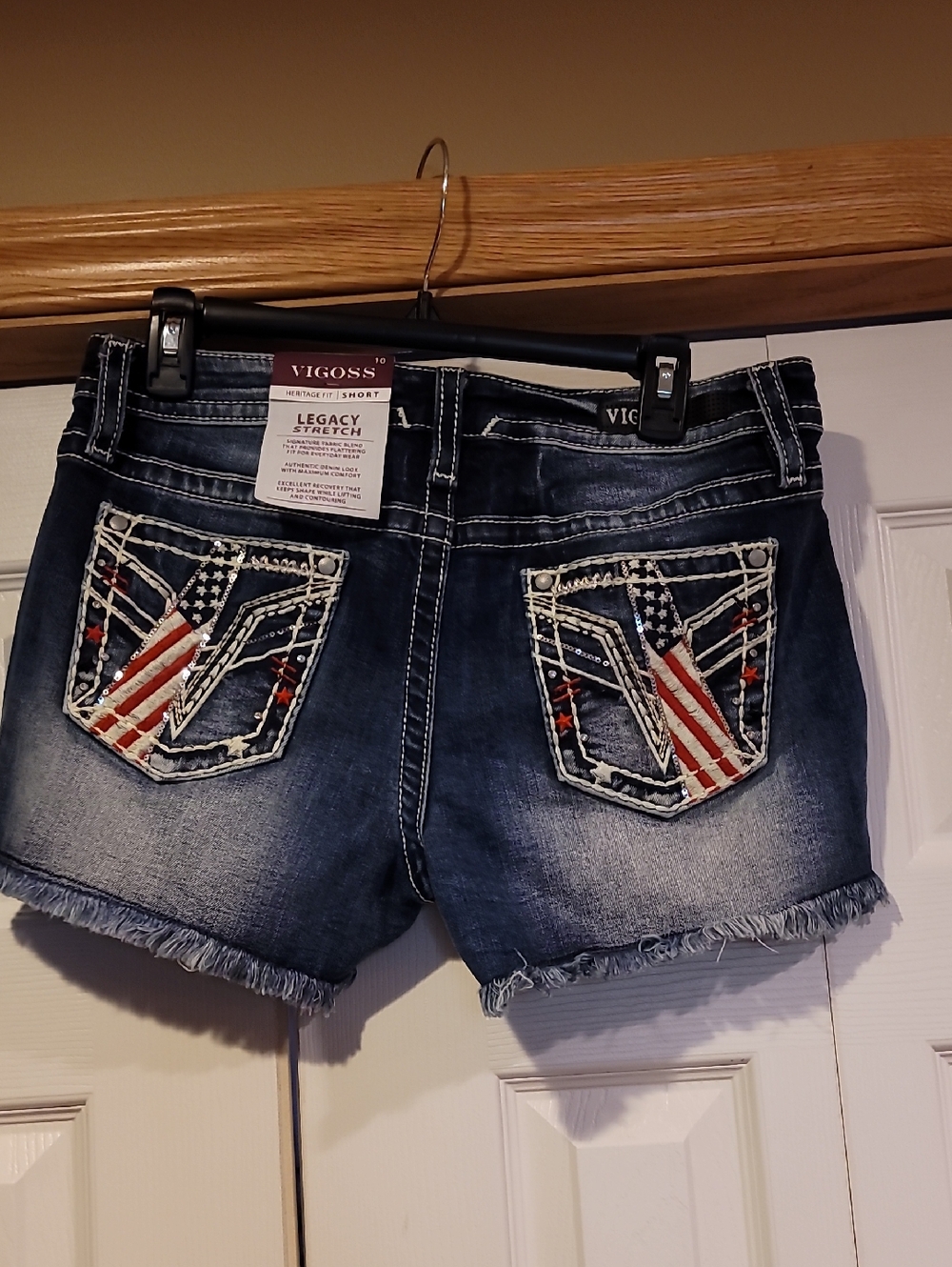 NWT Vigoss Women's Dark Blue Skinny Jeans with American Flag Pocket Embroidery